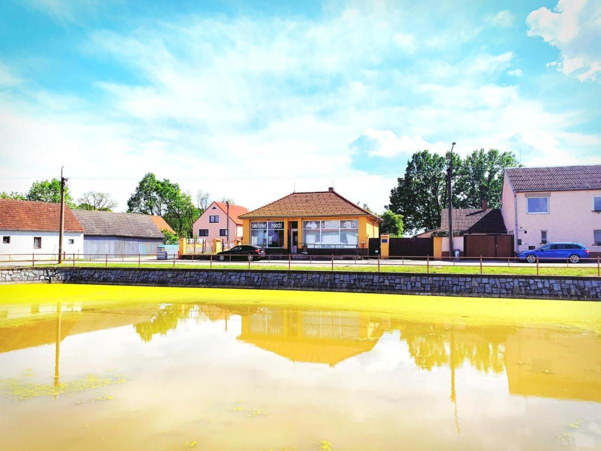 Penzion Kravin Bosilec Экстерьер фото